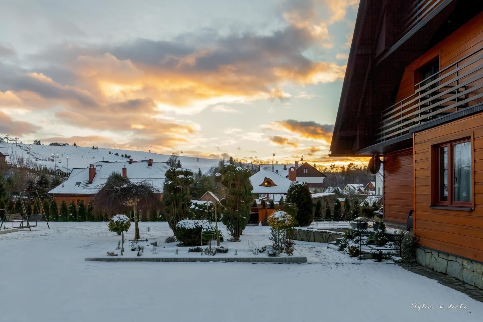 Tylicz W Deche Pokoje I Apartamenty Exterior foto